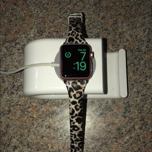 Apple Watch 1 Gen only used a few times.